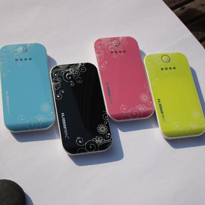 好贝儿移动电源3000mAh